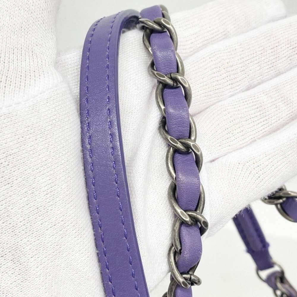 CHANEL Purple Leather Bag - Picture 10 of 12